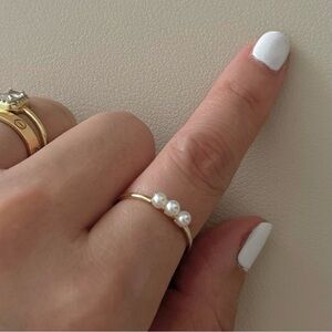 Pearl ring size 8